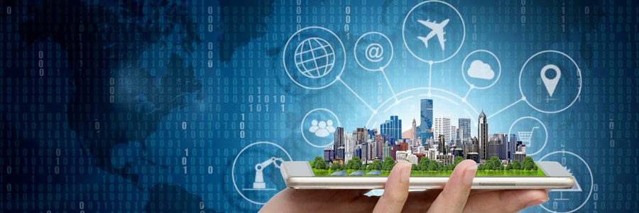 L'immagine raffigura una mano che sostiene una città/comunità connessa