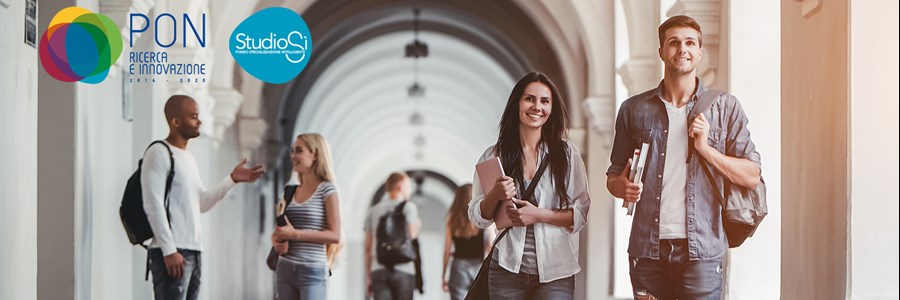 L'immagine raffigura alcuni ragazzi all'università